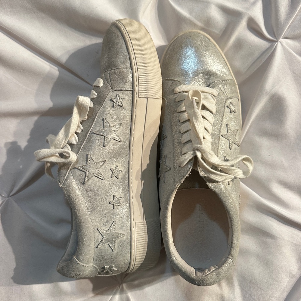 J Slides Sneakers